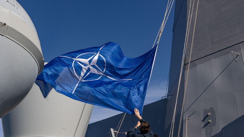 Украина отказалась от альтернативных членству в НАТО гарантий